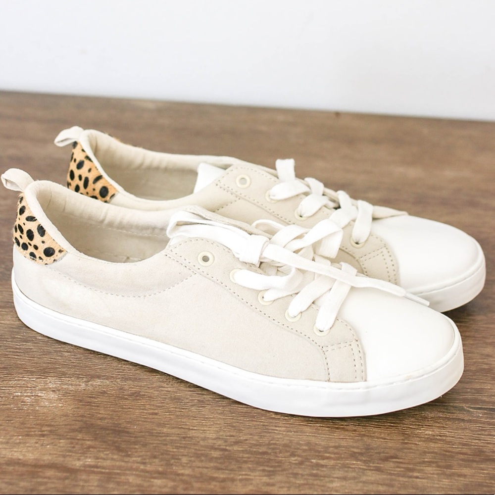GAP Cream & Cheetah Lace-Up Sneakers